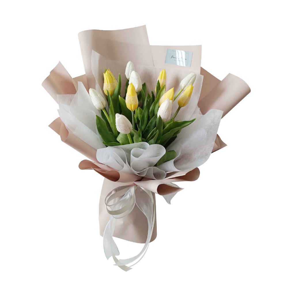 12 Stems Of Tulips Mix Of Yellow &amp; White